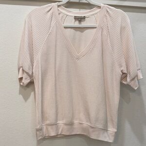 Lilla P Short Sleeve V-Neck Top